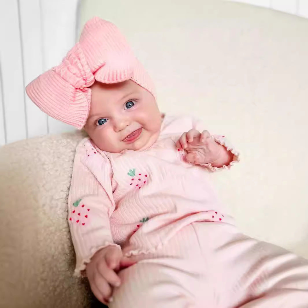 Cloverkin Baby Set